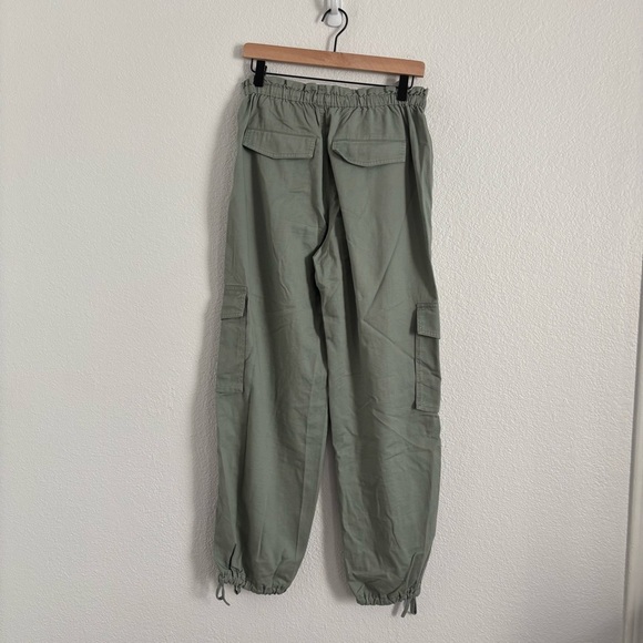 Abercrombie & Fitch Women's Size Small Green Baggy Utility Pants - Picture 4 of 4